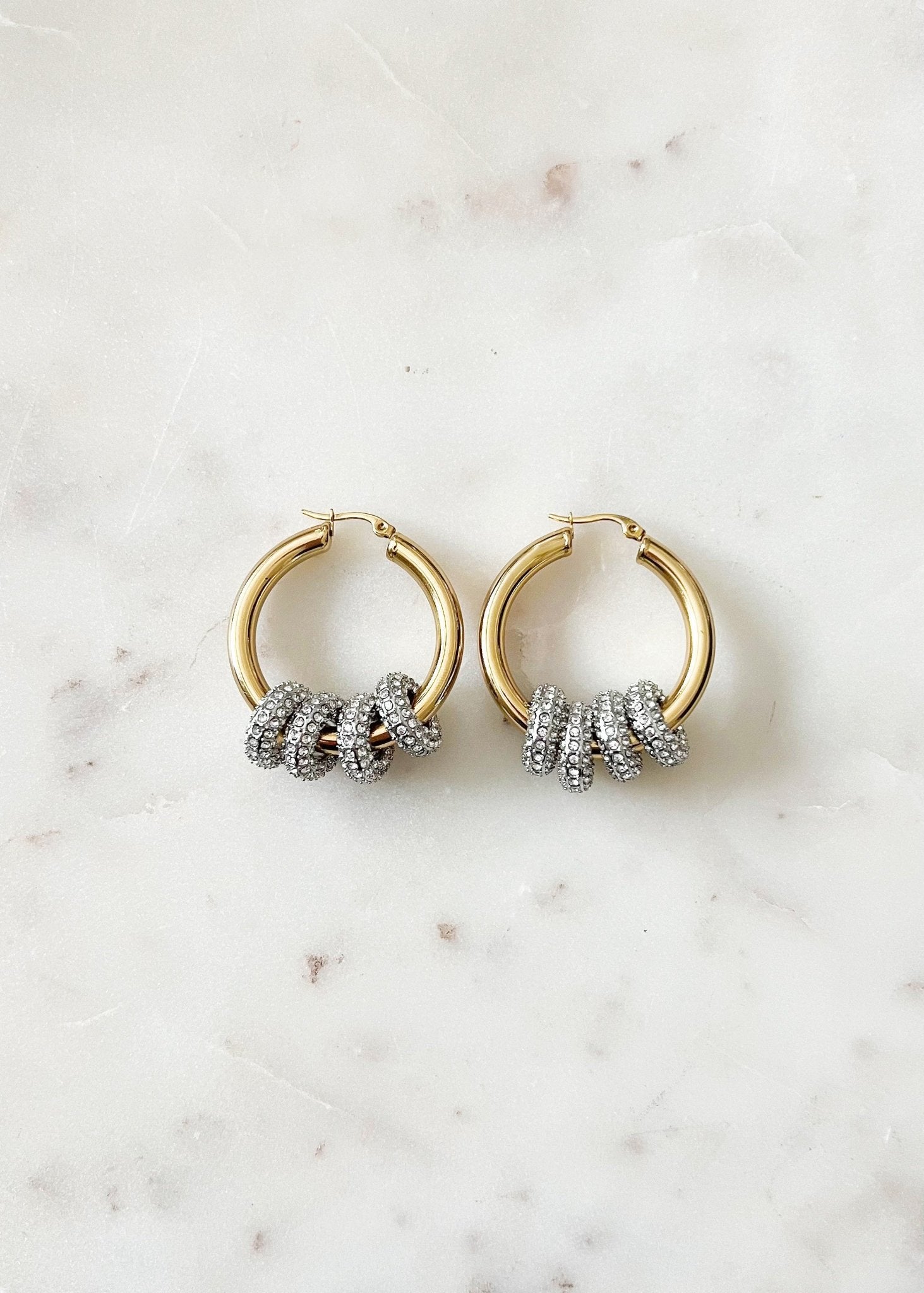 Harmony Hoops - Vicky&Nico