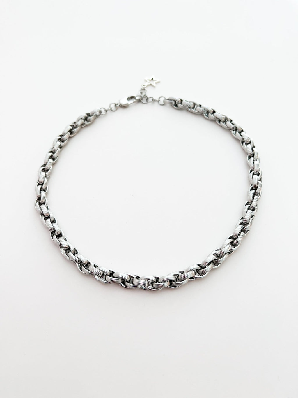 Luna Twist Necklace - Vicky&Nico